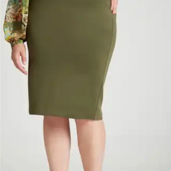 Ivy Green ELOQUII Pencil Skirt Size 18 NWOT - Picture 3 of 10